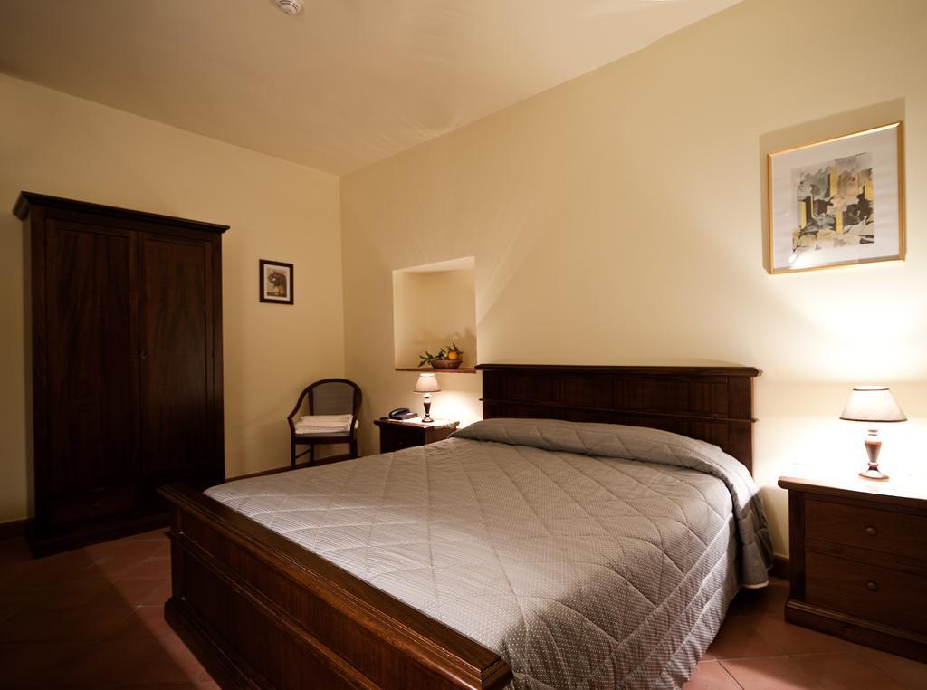 Villa La Terra Del Mezzo Riposto Habitación foto