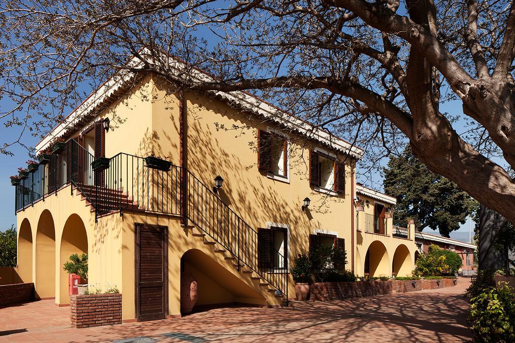 Villa La Terra Del Mezzo Riposto Exterior foto